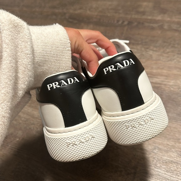 Prada Women’s sneaker - Picture 4 of 5